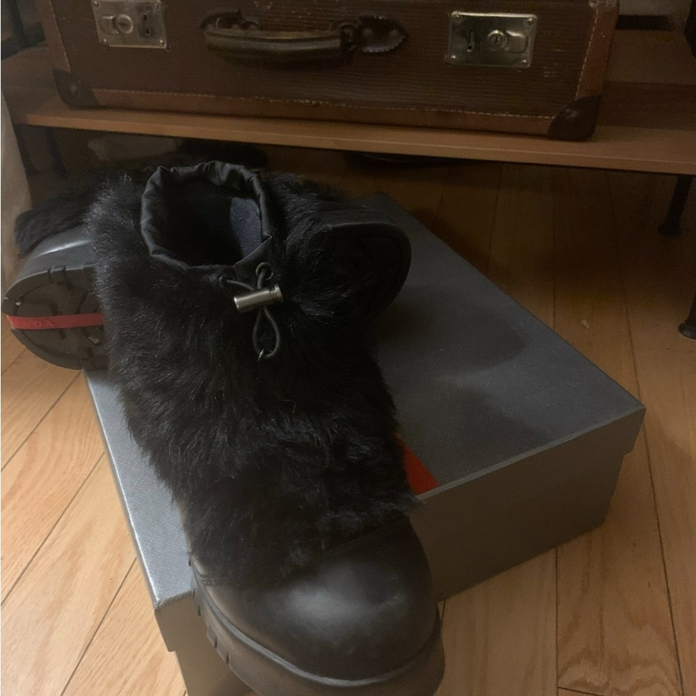 Prada winter boots with faux fur